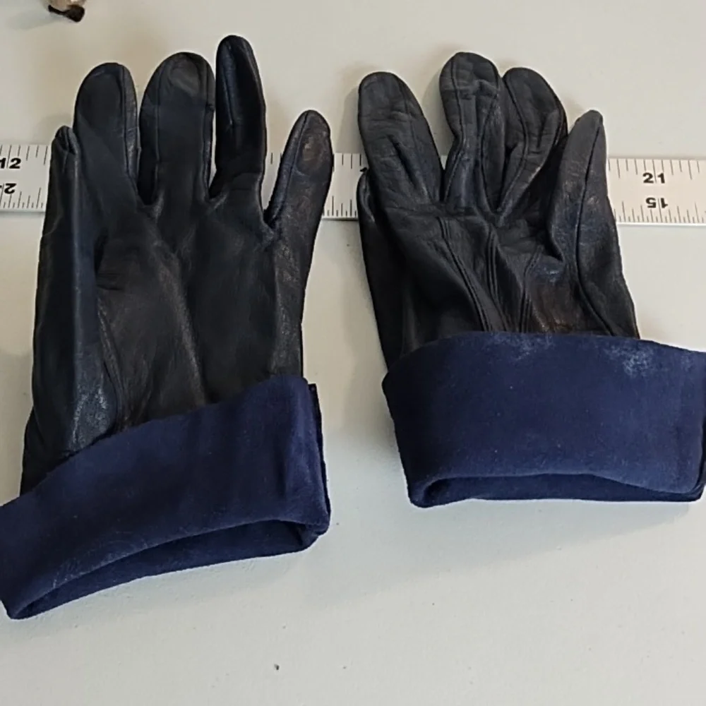 Genuine Soft Supple Thin Leather Driving Gloves Top Detail Dark Nay Blue